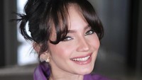 Warna hazel di mata Enzy Storia. (Foto: dok Instagram enzystoria)