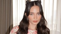 Enzy Storia tak menampik matanya suka dibilang pakai softlens. Iya senang saja, tuturnya. (Foto: dok Instagram enzystoria)