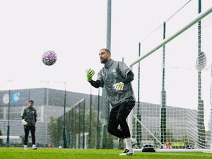 Karena Donnarumma Selalu Impikan Premier League