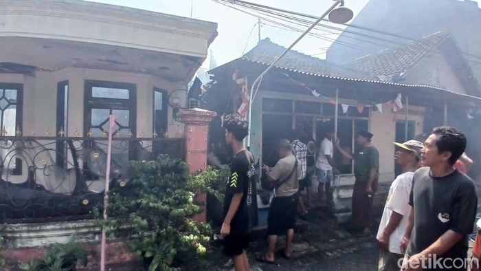 Kebakaran Rumah di Pasuruan Kebakaran Rumah di Pasuruan