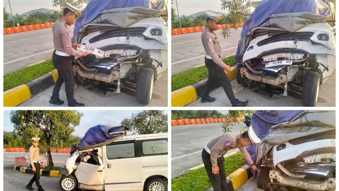 Kecelakaan minibus di Tol Cisumdawu