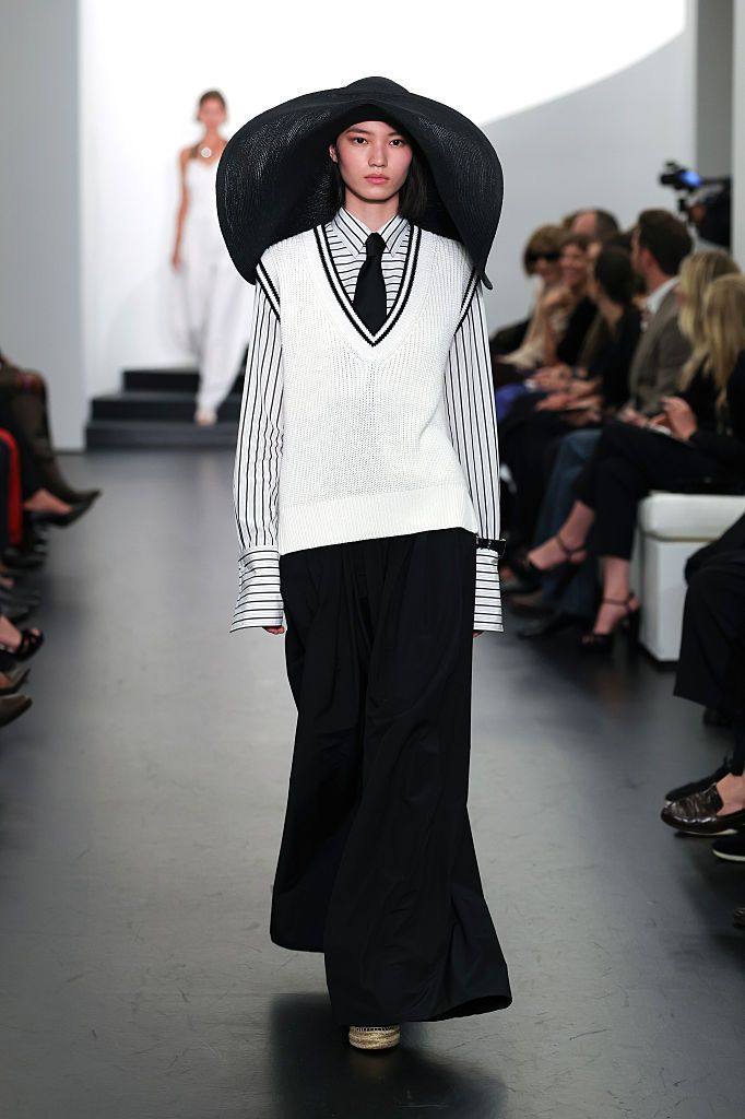 NEW YORK, NEW YORK - SEPTEMBER 10: A model walks the runway at the Ralph Lauren show during September 2025 New York Fashion Week on September 10, 2025 in New York City. (Photo by Dia Dipasupil/Getty Images)