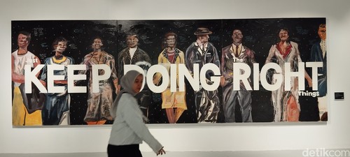 Menikmati Lukisan Seniman Anggota SBY Art Community di Jakarta