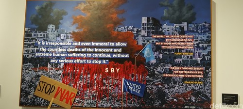 Menikmati Lukisan Seniman Anggota SBY Art Community di Jakarta