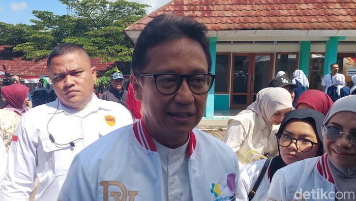 Menkes, Budi Gunadi Sadikin saat berkunjung ke Bandung Barat