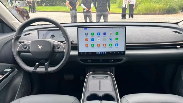 Mobil listrik Arcfox T1.