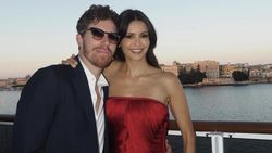 Pesona Nina Dobrev yang Kini Jomlo