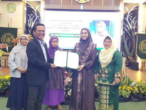 Oki Setiana Dewi menjadi dosen tetap.