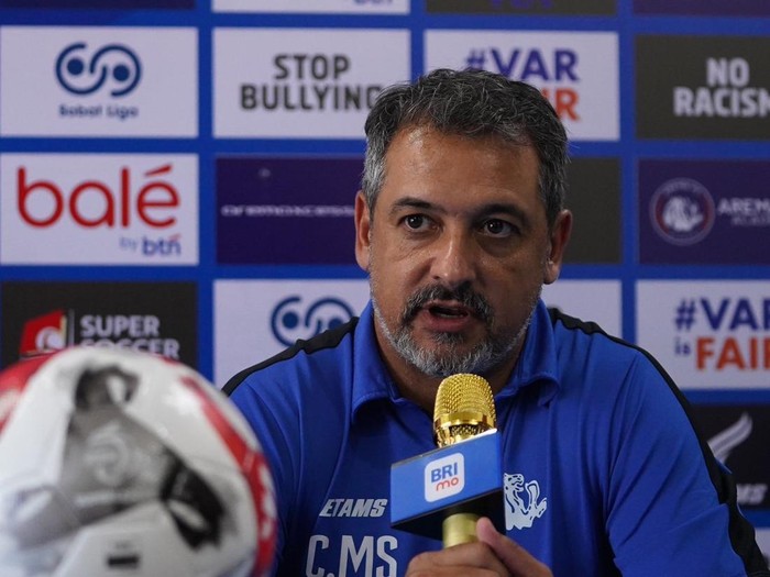 Pelatih Arema FC Marcos Santos