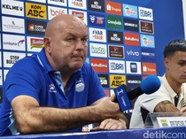 Catatan Legenda di Balik Kesuksesan Persib Bandung Bungkam Arema FC