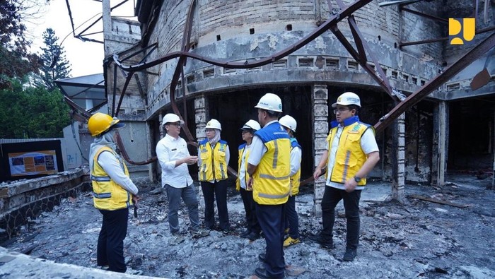 Perbaikan 43 Unit Bangunan Rusak Usai Aksi Massa Segera Dimulai