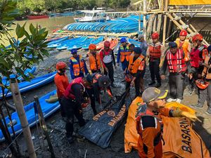 Korban Tewas Banjir Bali Bertambah Jadi 18 Orang