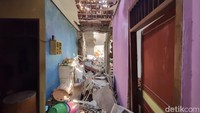 Foto: Potret ledakan yang menghancurkan 8 rumah di Pondok Cabe Ilir, Pamulang, Tangerang Selatan. (Taufiq Syarifudin/detikcom)