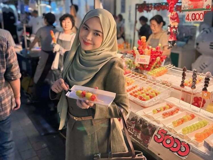 Ria Ricis Sibuk Banget, Jadi Berasa Muda Lagi!