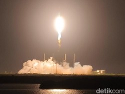 Video: Detik-detik Satelit Nusantara Lima Meluncur ke Angkasa