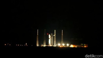 Hitung mundur pun dimulai! 10... 9.... 8.... 7.... Foto: Adi Fida Rahman/detikINET