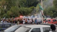 Kapan kami berlayar? Wallahualam, tapi kami berharap satu atau dua hari lagi. Lagi-lagi kesabaran kami di daratan diuji. Insyaallah kalau rakyat Palestina dan Gaza bisa sabar dengan genosida yang terjadi pada hari ini, hari demi hari, kami juga akan istikamah bersabar, bersama rakyat Gaza dan Palestina. Kami akan menunggu sampai kapanpun kapal siap berlayar, janji Wanda Hamidah. Foto: Instagram Story @wandahamidahbsa dan @chikifawzi