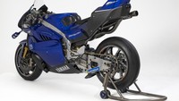 Setelah menjalani debut bersama pebalap penguji, Yamaha M1 V4 juga bakal dites langsung oleh dua pebalap utama, Fabio Quartararo dan Álex Rins, pada tes MotoGP San  Marino Senin mendatang. Foto: Dok. Yamaha Factory Racing
