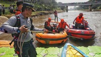 Kanal Banjir Timur yang biasa dikenal sebagai pengendali banjir kini bertransformasi menjadi ruang olahraga dan rekreasi.