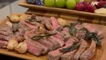 Pesona Ariel Tatum Saat Masak Steak, Tampil Cantik dan Elegan