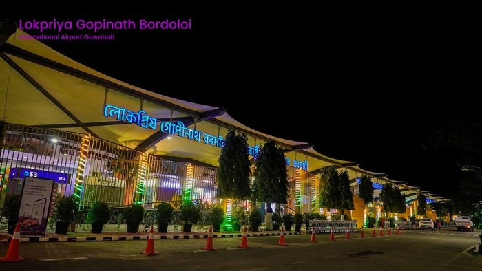 Bandara Guwahati di India