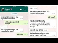 Putus cinta memang menyakitkan. Contohnya kayak kumpulan chat berikut ini. Ada yang pacarannya cuma lima detik terus langsung putus.