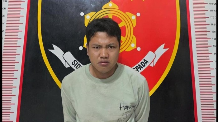 Yus, tersangka penggelapan motor ditangkap polisi usia buron empat bulan