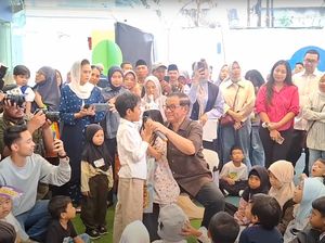 Video: Momen Lucu Anak PAUD Ngaku Suka Persib saat Ditanya Pramono