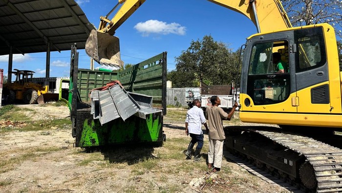 Kementerian PU menangani darurat pascabanjir bandang di Nagekeo, NTT. Bencana sejak 8 September 2025 ini merusak infrastruktur dan menelan korban jiwa.