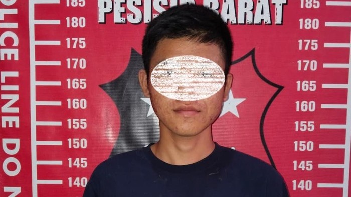 Tampang mahasiswa pembunuh kakak adik yang ditemukan tewas berpelukan di Pesisir Barat, Lampung
