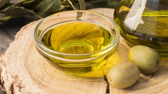 Minum Sesendok Minyak Zaitun Setiap Hari, Ini yang Bakal Terjadi pada Tubuh