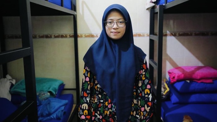 Okta, siswa Sekolah Rakya