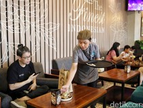 Pajak Pekerja Restoran Kini Ditanggung Pemerintah