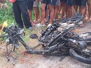 Penampakan Rumah-Motor Remuk Dihantam Hiliux di Ceper Klaten