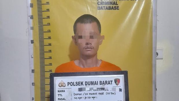 Polres Dumai membongkar sabu dan menangkap 2 tersangka.