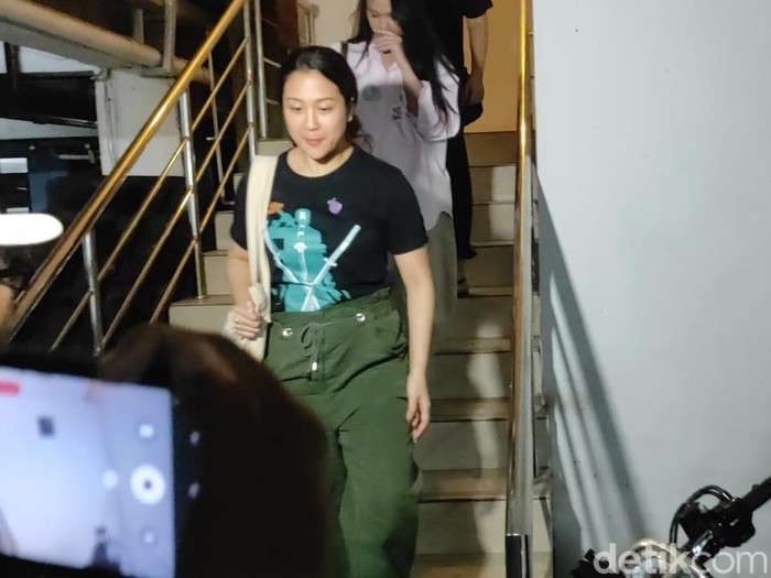 Sherina usai memberikan klarifikasi soal kucing Uya Kuya di Polres Jakarta Timur, Jumat (12/9/2025).