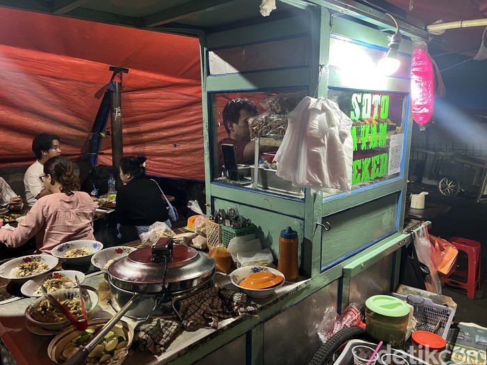 Soto ceker Arifin