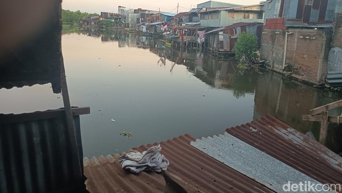 Sungai Tallo Makassar lokasi penemuan mayat AA. Sungai Tallo Makassar lokasi penemuan mayat AA.