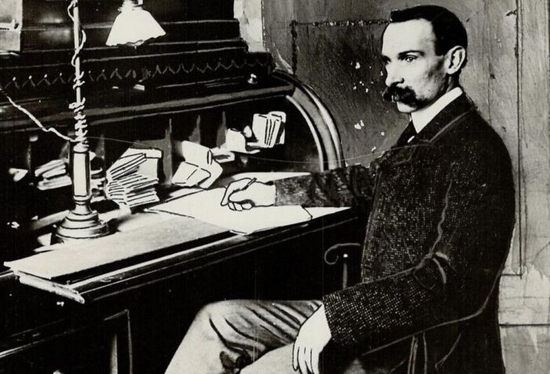 Beberapa tokoh terkenal di dunia ada yang hilang tanpa jejak. Pihak berwajib pun sulit untuk menemukan keberadaannya. Seperti 10 tokoh ini.