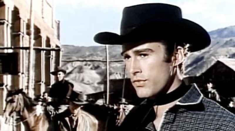 Beberapa tokoh terkenal di dunia ada yang hilang tanpa jejak. Pihak berwajib pun sulit untuk menemukan keberadaannya. Seperti 10 tokoh ini.