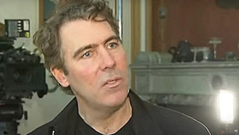 Beberapa tokoh terkenal di dunia ada yang hilang tanpa jejak. Pihak berwajib pun sulit untuk menemukan keberadaannya. Seperti 10 tokoh ini.