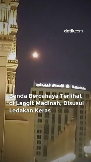 Video Benda Bercahaya di Langit Madinah, Disusul Ledakan Keras