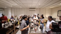 Baik pada sesi 1 maupun sesi 2 ada dua kelas yang dihadirkan. Yaitu kelas Espresso dan Latte Art serta Manual Brew. Foto: Diah Afrilian/detikfood