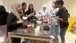 Seru! Kupas Tuntas Trik Latte Art dan Manual Brew bareng Indonesia Coffee Academy