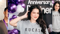 Davina Karamoy memastikan gak punya kriteria khusus soal pasangan. Yang penting nyaman saja, tuturnya. (Foto: dok Instagram davinaakaramoy)