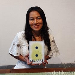 Selaras, Karya Bersama Dee Lestari dan Reza Gunawan Akhirnya Terbit