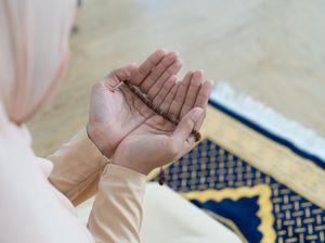 Doa Setelah Sholat Dhuha sesuai Sunnah Lengkap Arab, Latin, dan Artinya