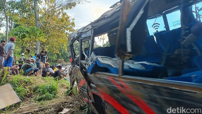 Kecelakaan Bus di Probolinggo