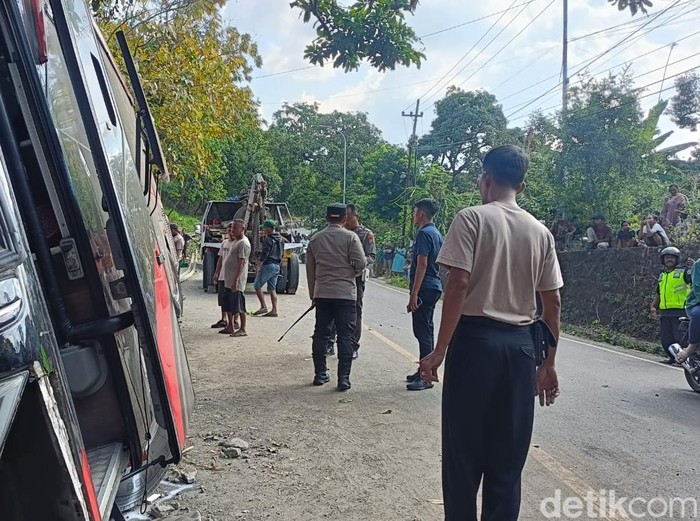 Kecelakaan Bus di Probolinggo