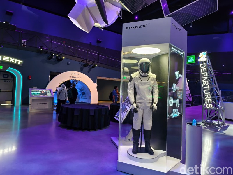 Kennedy Space Visitor Complex